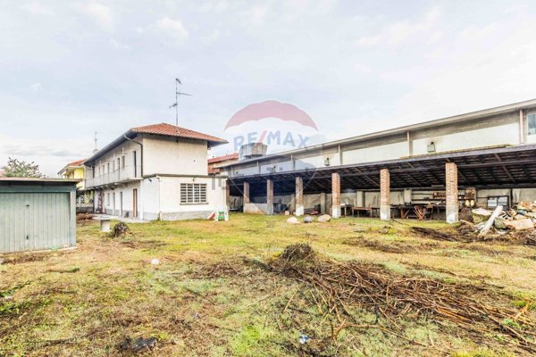 casa indipendente in vendita a Fagnano Olona