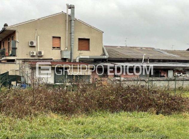 negozio in vendita a Fagnano Olona