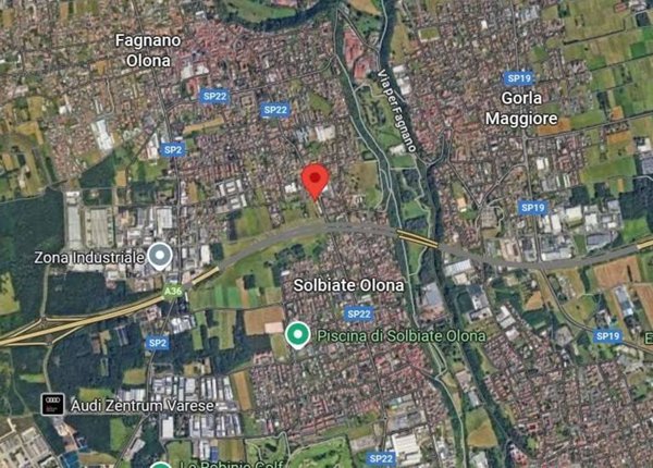 locale commerciale in vendita a Fagnano Olona