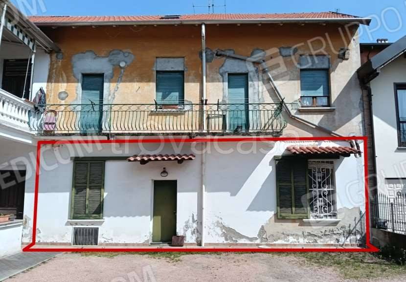 appartamento in vendita a Fagnano Olona