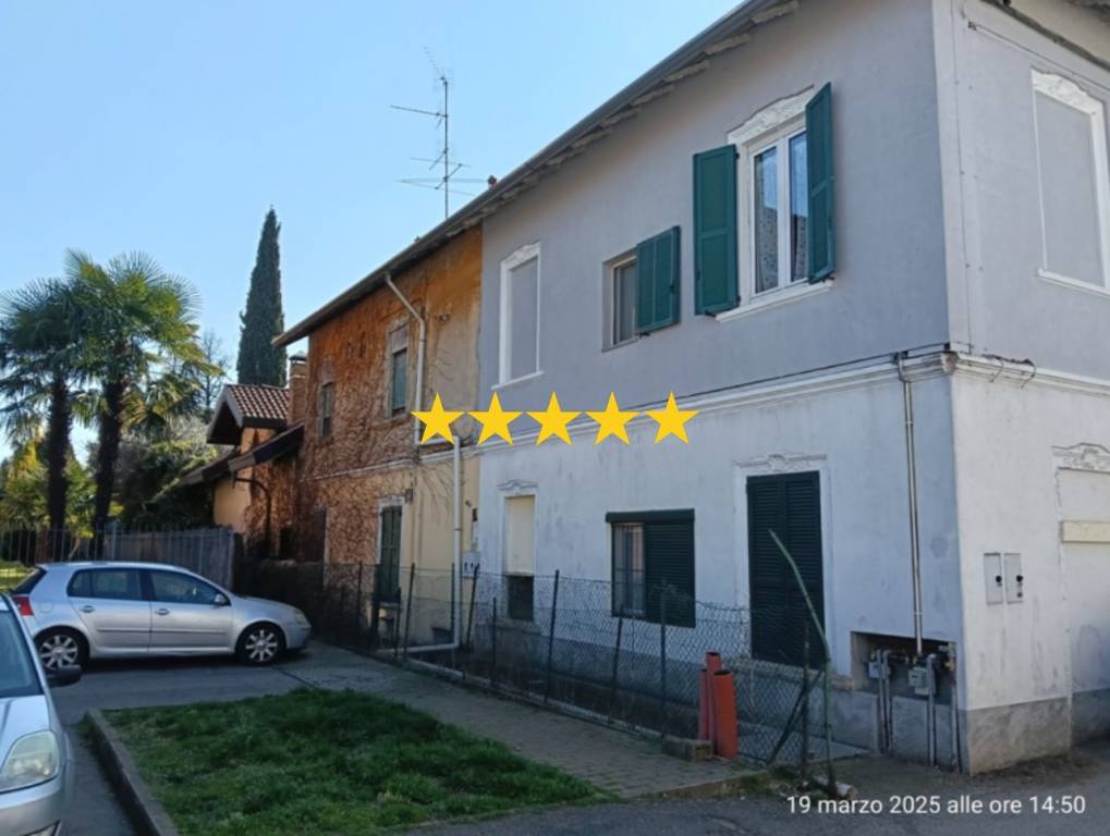 appartamento in vendita a Fagnano Olona
