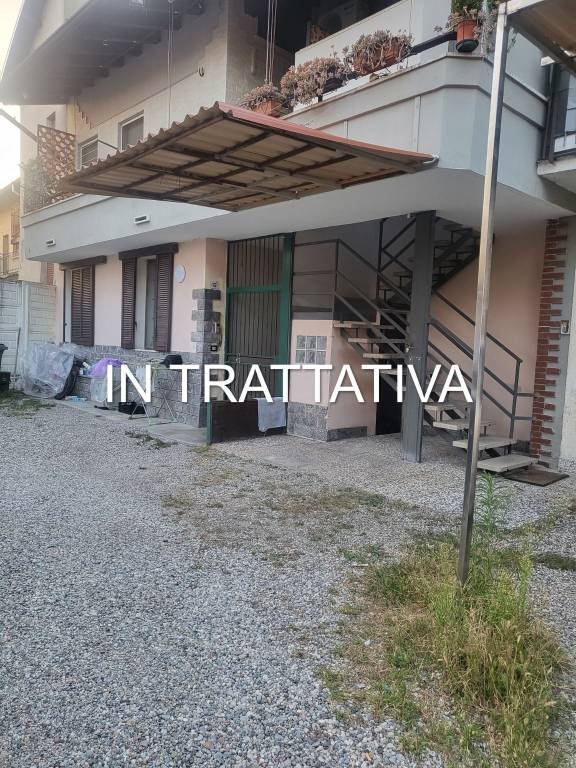 appartamento in vendita a Fagnano Olona