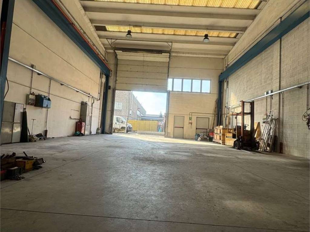 casa semindipendente in vendita a Fagnano Olona