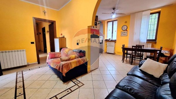 appartamento in vendita a Fagnano Olona