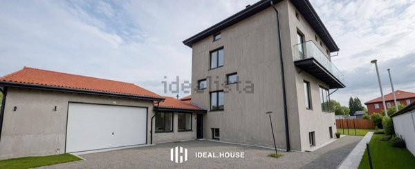 appartamento in vendita a Fagnano Olona