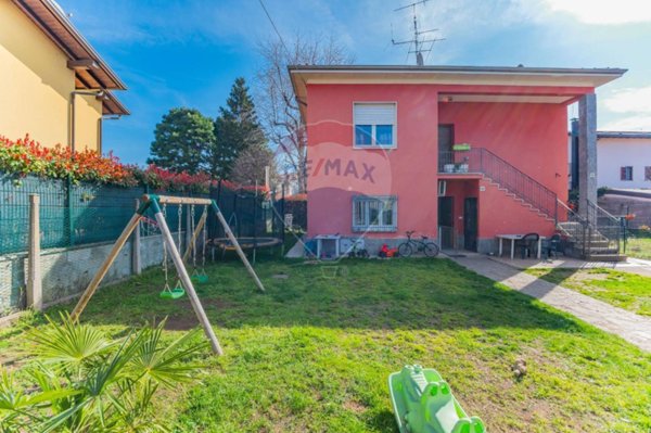 appartamento in vendita a Fagnano Olona in zona Bergoro
