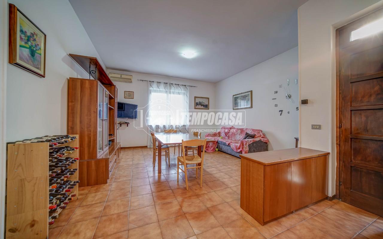 casa indipendente in vendita a Fagnano Olona