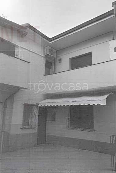 appartamento in vendita a Fagnano Olona