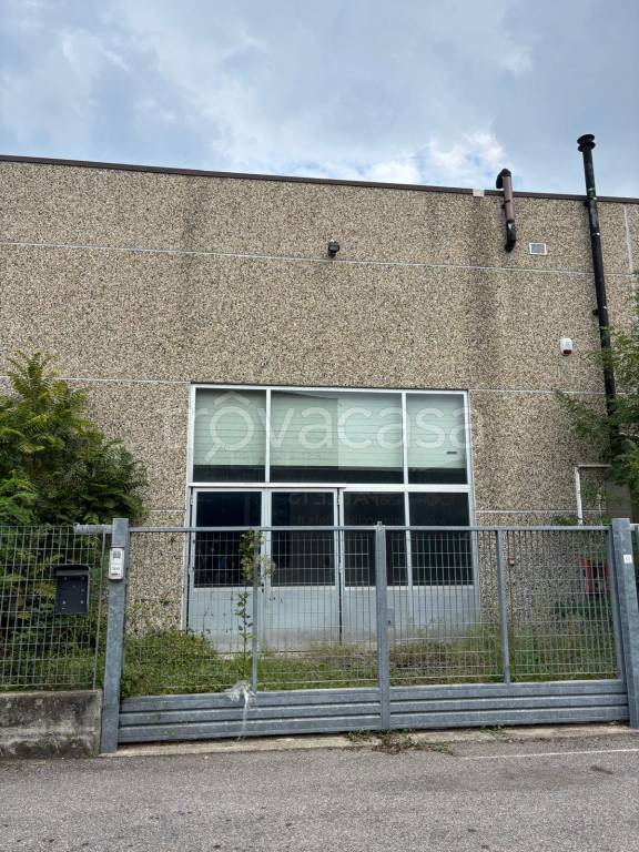 appartamento in vendita a Fagnano Olona