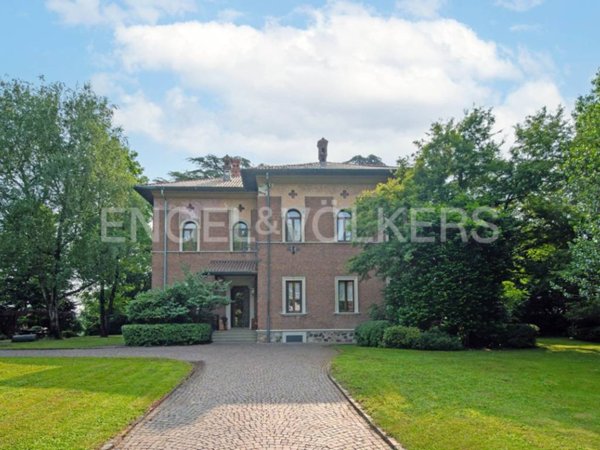 casa indipendente in vendita a Fagnano Olona