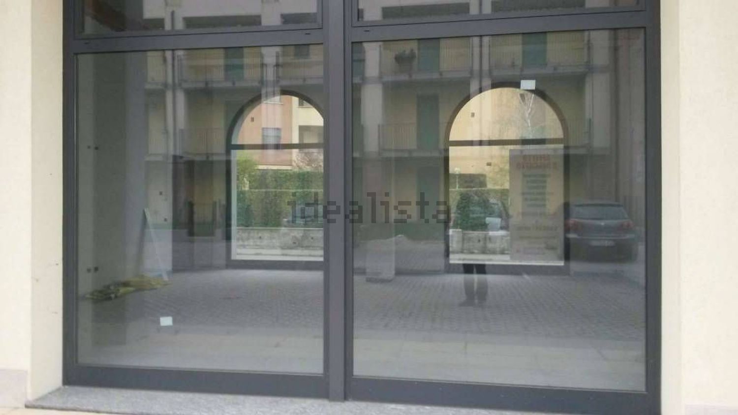 negozio in vendita a Fagnano Olona