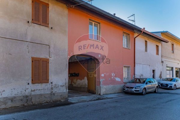 appartamento in vendita a Fagnano Olona
