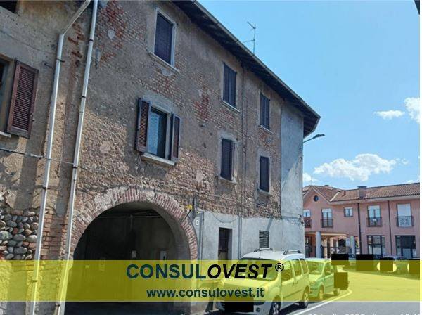 casa indipendente in vendita a Fagnano Olona