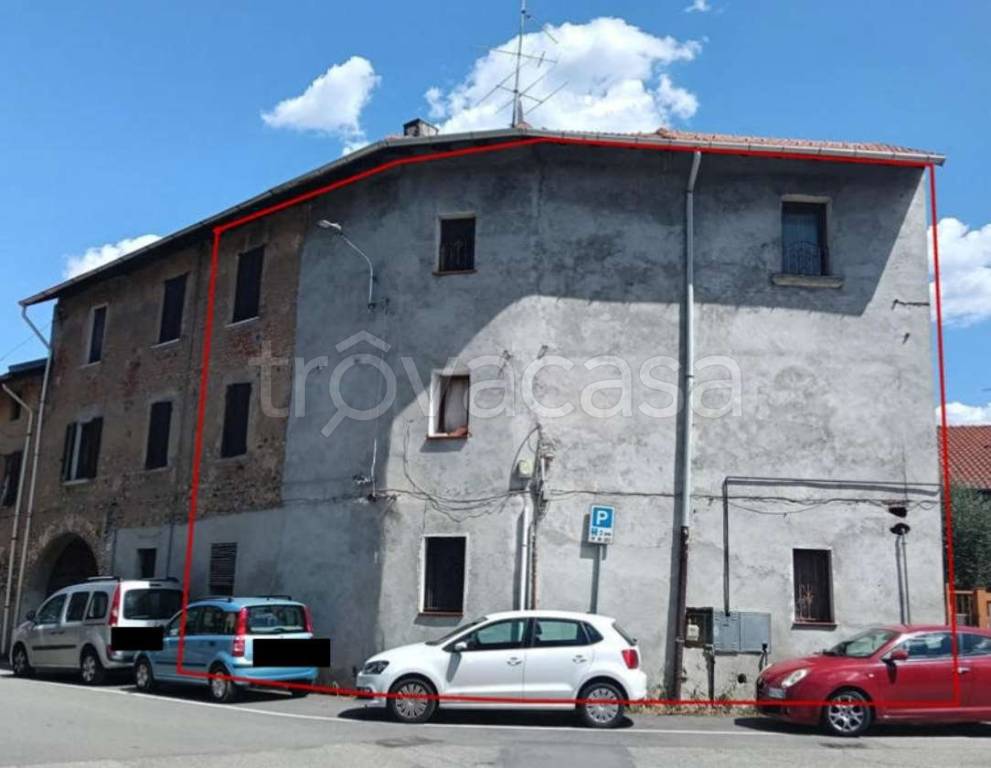 appartamento in vendita a Fagnano Olona
