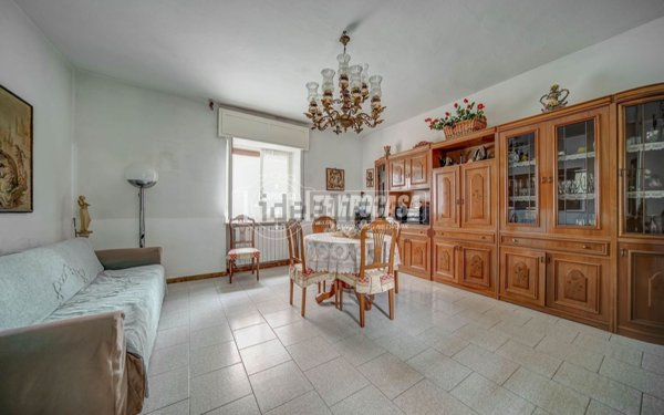 appartamento in vendita a Fagnano Olona