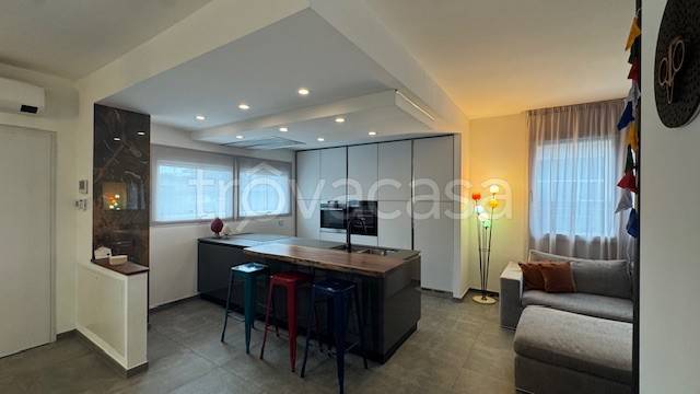 casa indipendente in vendita a Fagnano Olona