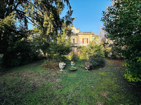 casa indipendente in vendita a Fagnano Olona