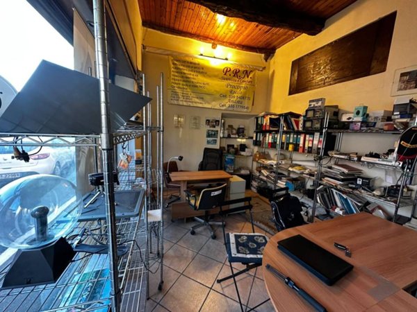 negozio in vendita a Fagnano Olona