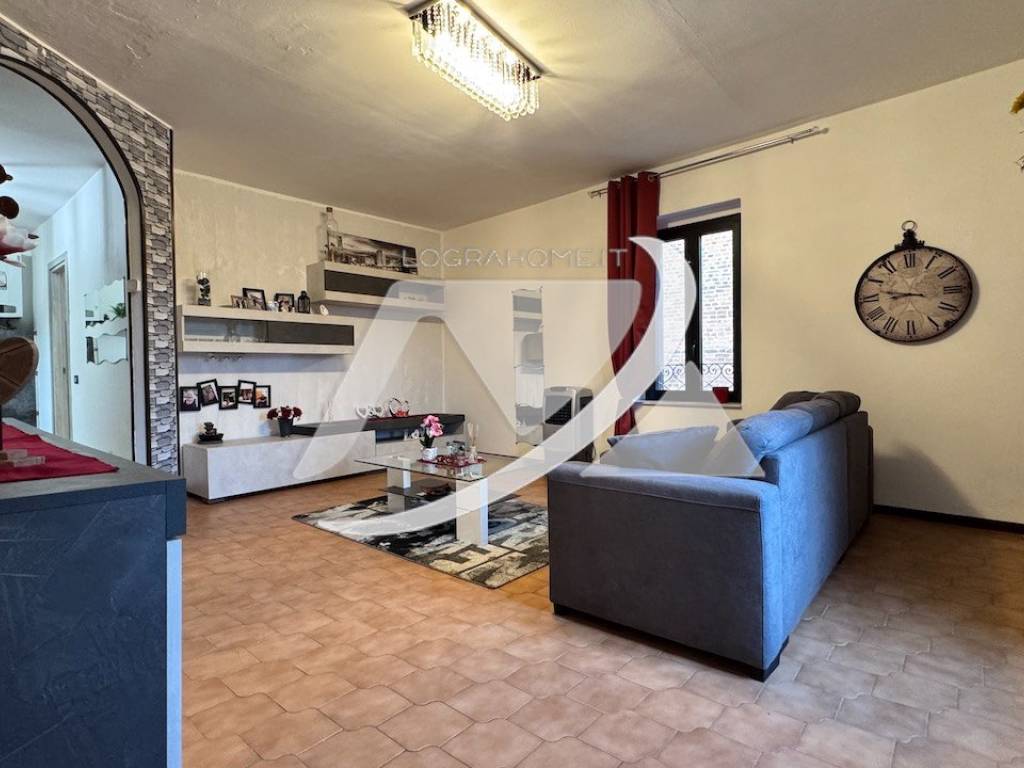 appartamento in vendita a Fagnano Olona