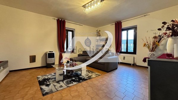 appartamento in vendita a Fagnano Olona