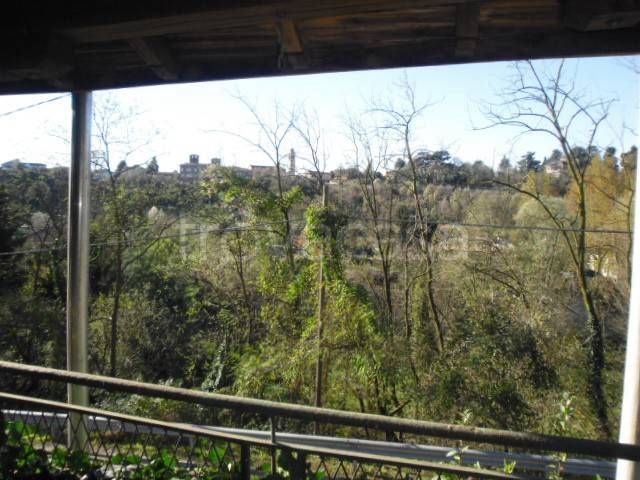 casa indipendente in vendita a Fagnano Olona in zona Balzarine