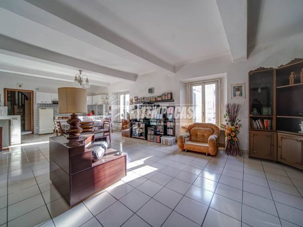 appartamento in vendita a Fagnano Olona