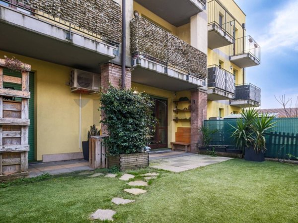 appartamento in vendita a Fagnano Olona