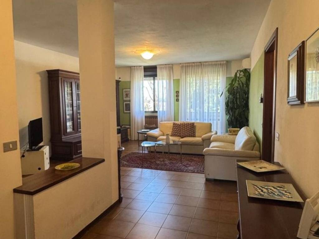 appartamento in vendita a Fagnano Olona