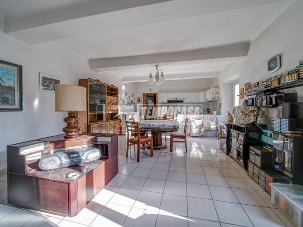 appartamento in vendita a Fagnano Olona