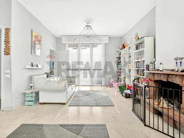 casa indipendente in vendita a Fagnano Olona