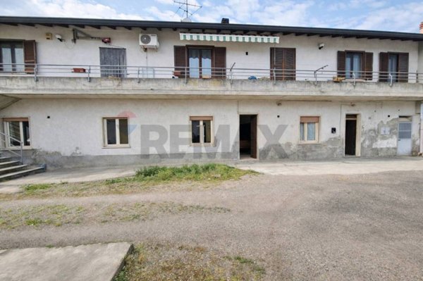 appartamento in vendita a Fagnano Olona