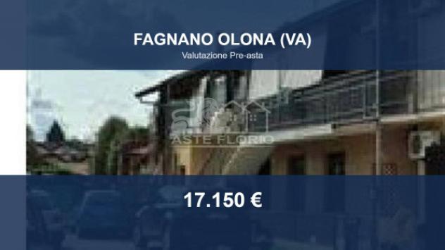 locale commerciale in vendita a Fagnano Olona