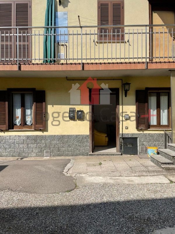 appartamento in vendita a Fagnano Olona