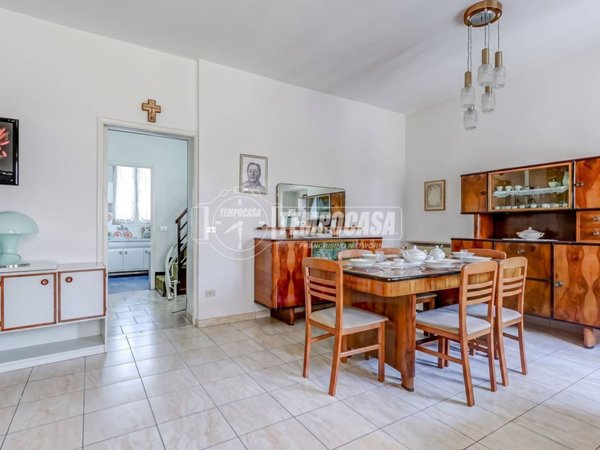 appartamento in vendita a Fagnano Olona