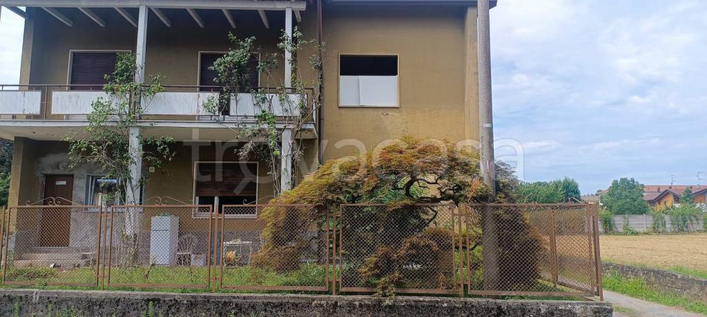 appartamento in vendita a Fagnano Olona