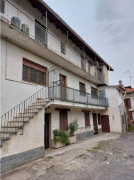 appartamento in vendita a Fagnano Olona