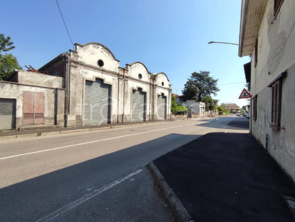 appartamento in vendita a Fagnano Olona in zona Balzarine