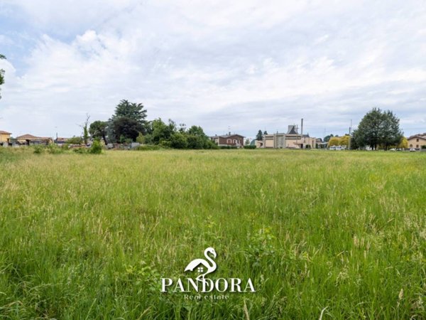 terreno agricolo in vendita a Fagnano Olona