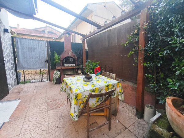 appartamento in vendita a Fagnano Olona