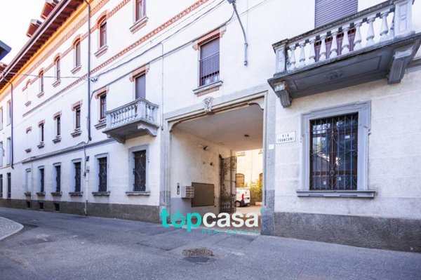 appartamento in vendita a Fagnano Olona