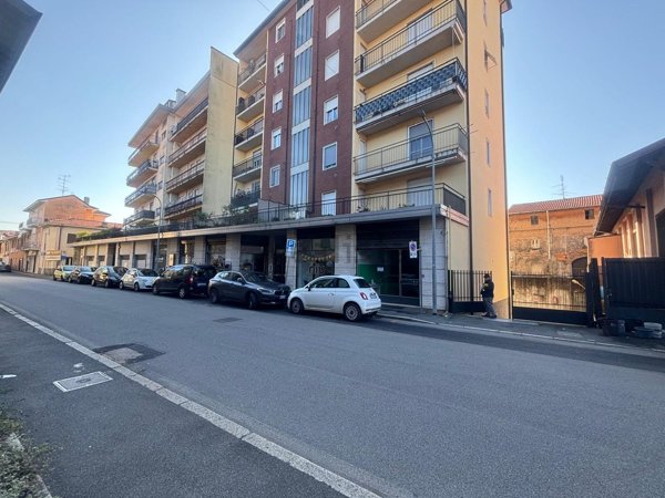 appartamento in vendita a Ferno