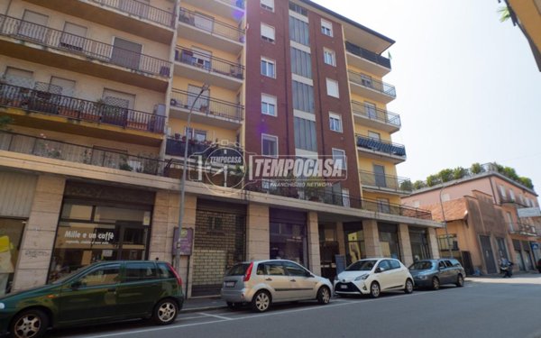 appartamento in vendita a Ferno in zona San Macario