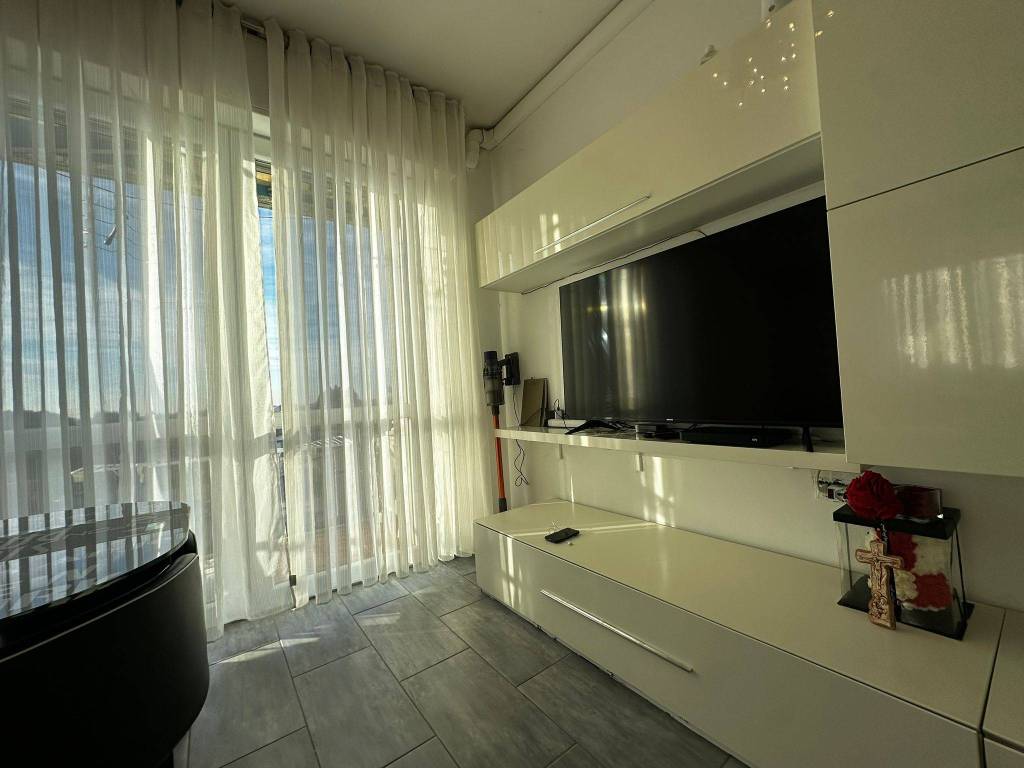 appartamento in vendita a Ferno