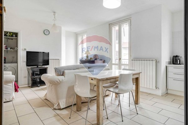 appartamento in vendita a Ferno