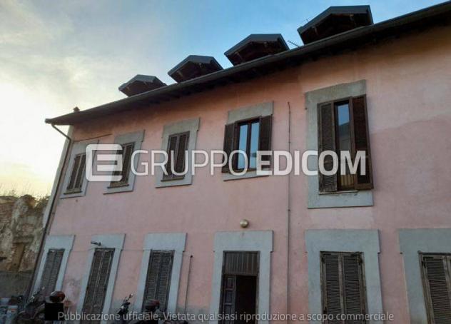 appartamento in vendita a Ferno