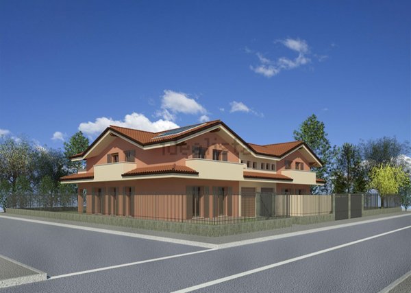 casa indipendente in vendita a Ferno