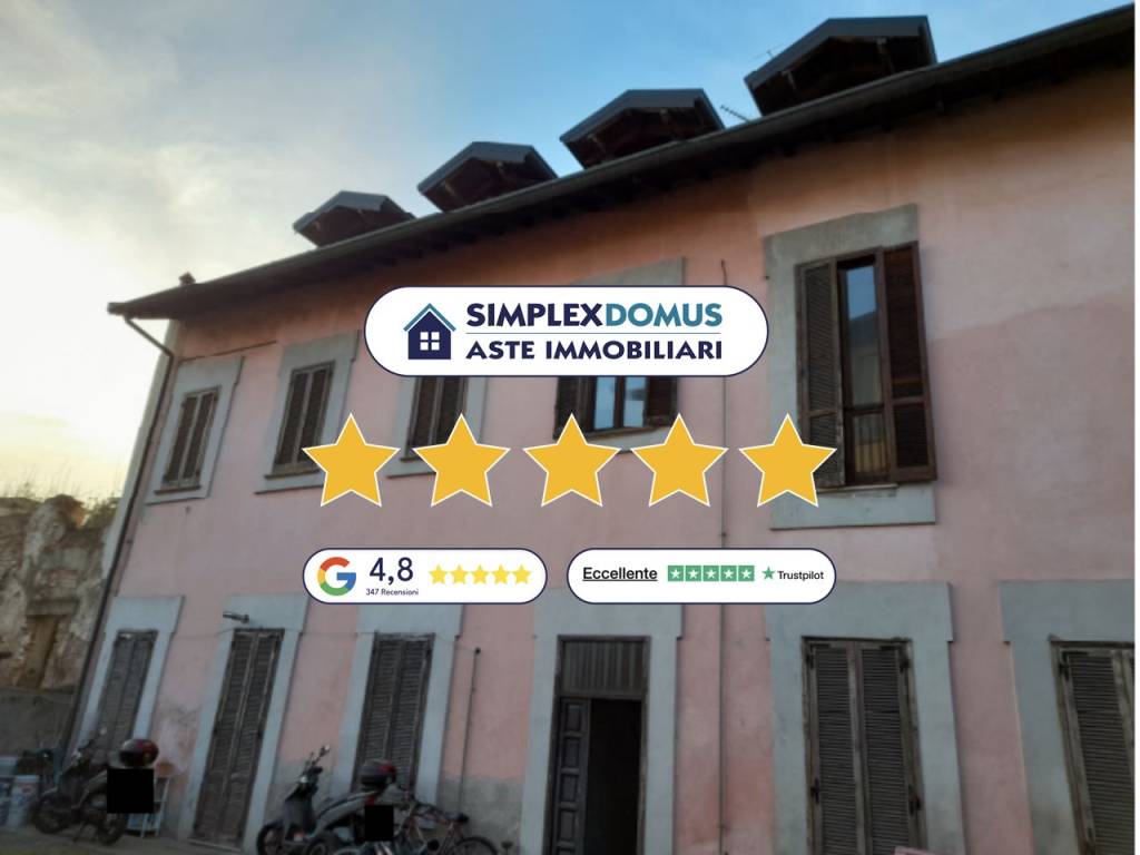 appartamento in vendita a Ferno