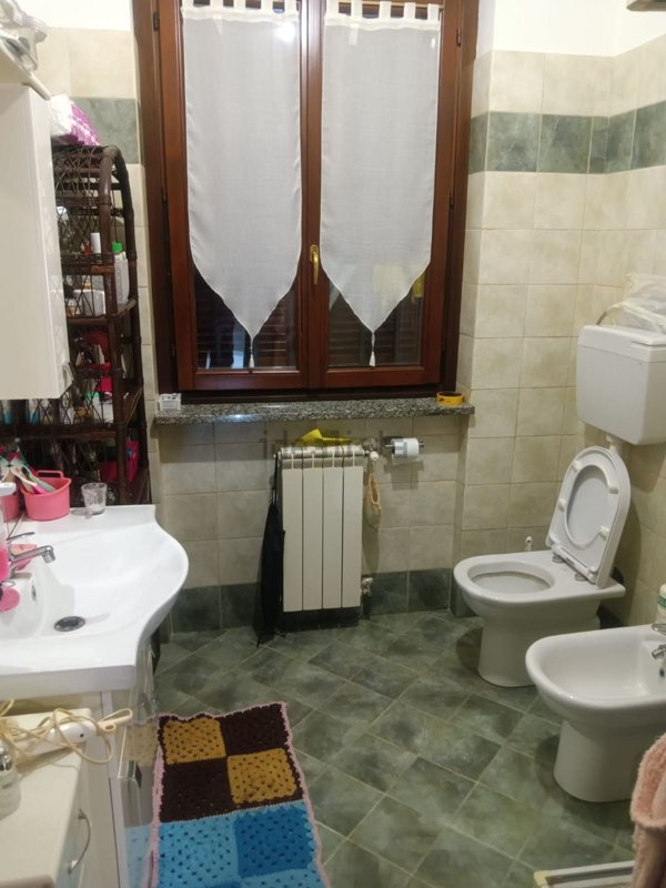 casa indipendente in vendita a Ferno