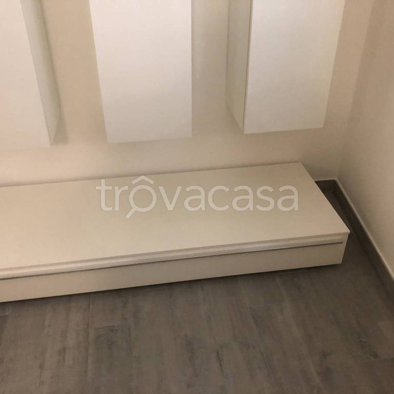 appartamento in vendita a Ferno