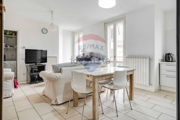 appartamento in vendita a Ferno